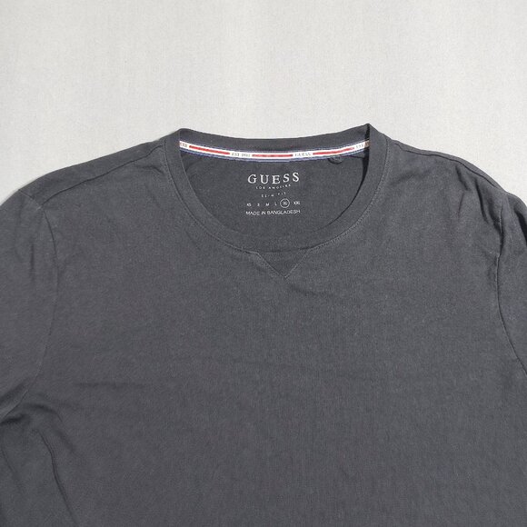 Guess long sleeve T-shirt men's size XL slim fit black with graphic design - Picture 2 of 9